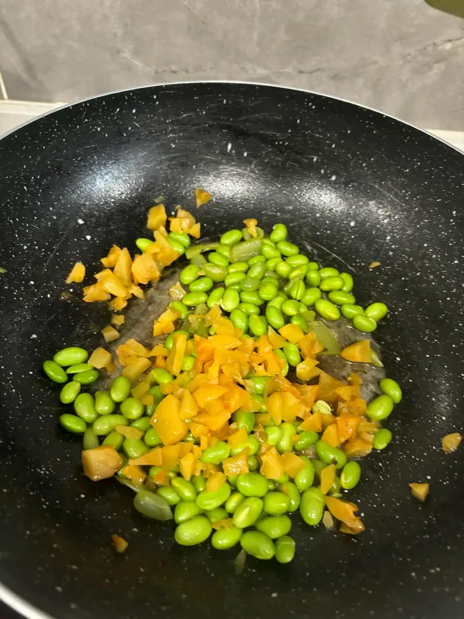 Edamame with mustard that is super good for summer rice step 0