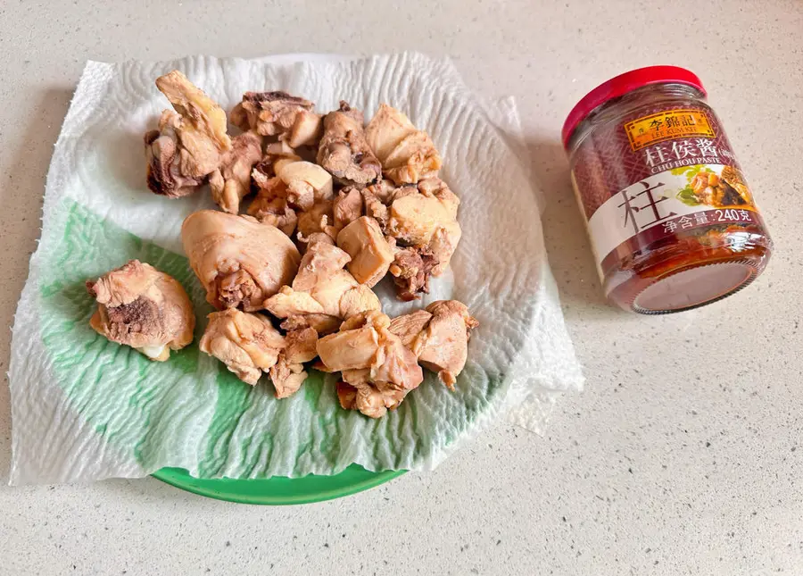 Master Recipe|Braised chicken nuggets with Zhuhou sauce for super rice step 0