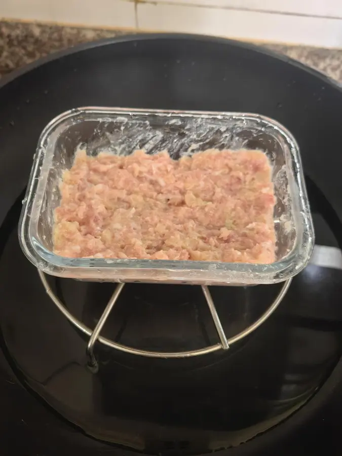 Rice dish (melon salted steamed pork cake) step 0