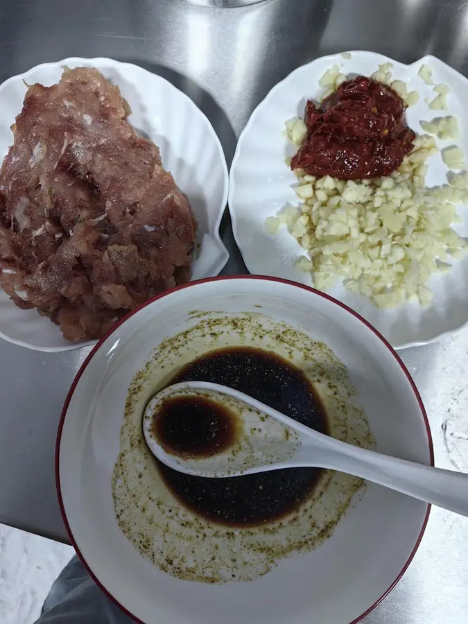 Pork foam tofu that goes well with rice step 0