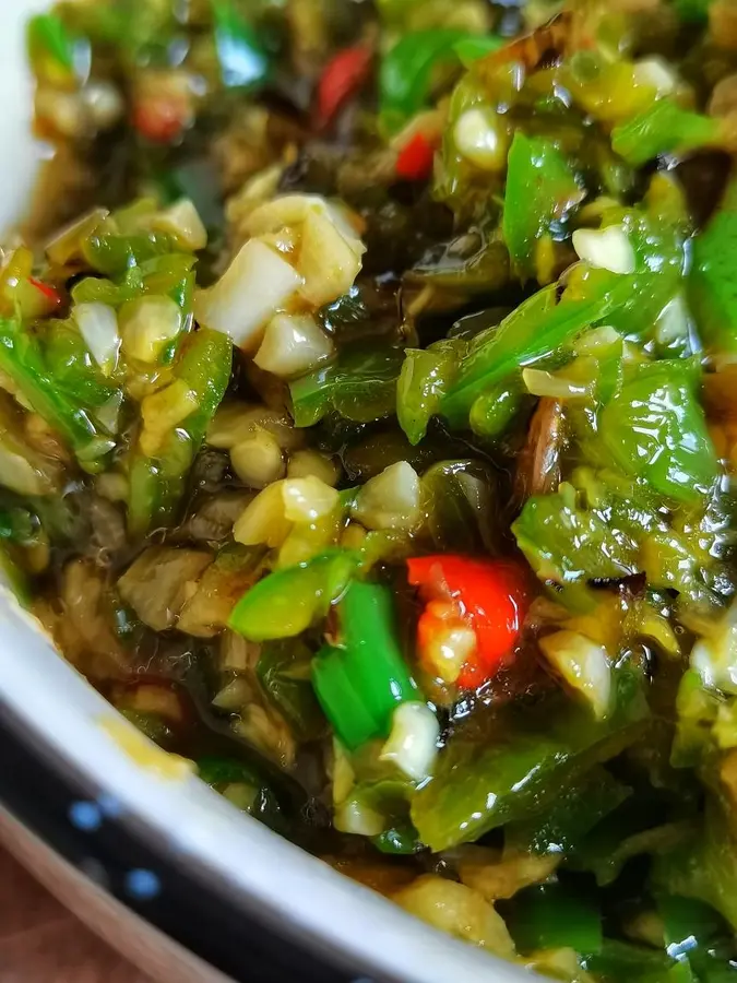 Bibimbap noodles are excellent: roasted pepper sauce step 0