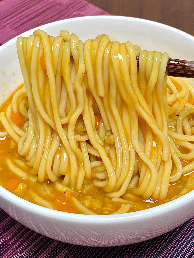 Curry meat sauce noodles that friends of all ages love step 0