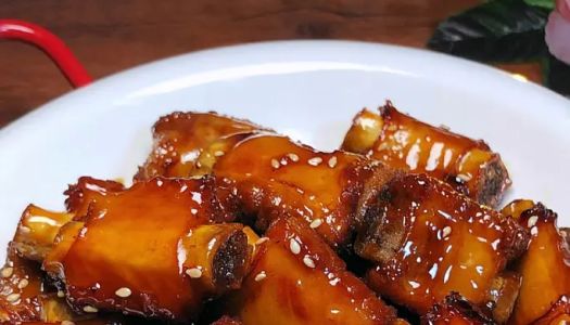 Braised pork ribs|The sauce is fragrant