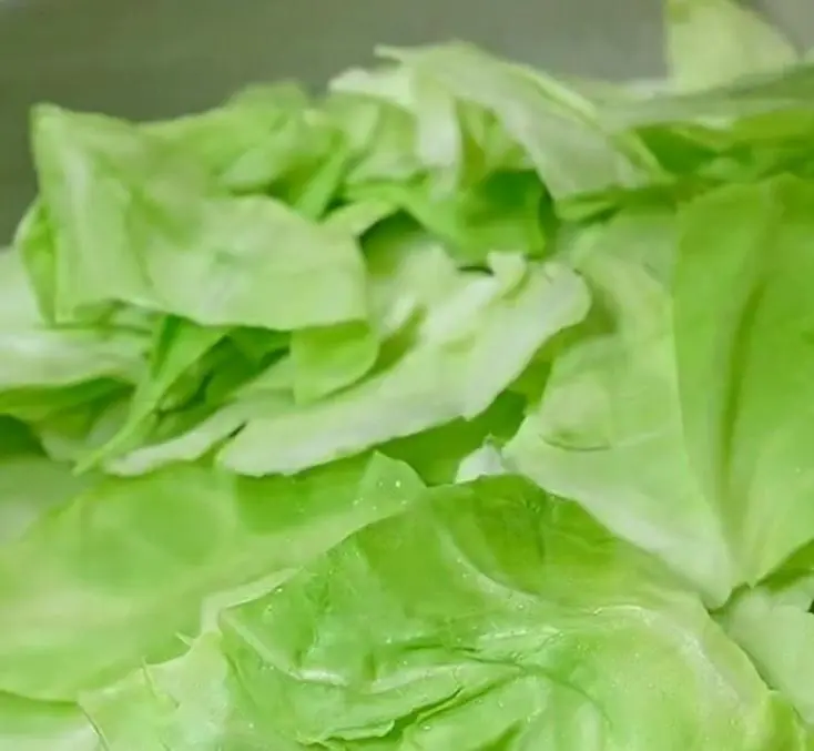 Sauce-flavored dry pot shredded cabbage step 0