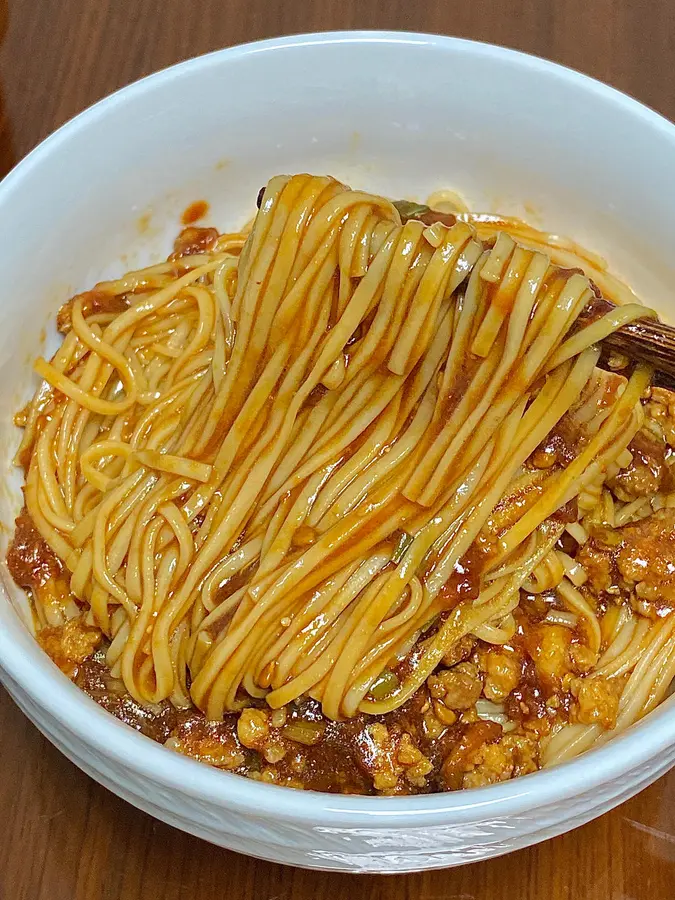 Tomato and minced meat sauce noodles step 0