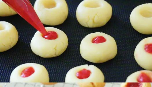 Japanese dessert master Kojima-sensei's recipe, strawberry jam cookies