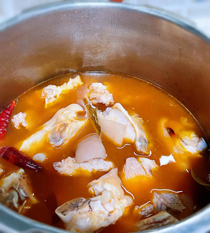 Master Recipe|Roasted pig's trotters in sauce step 0