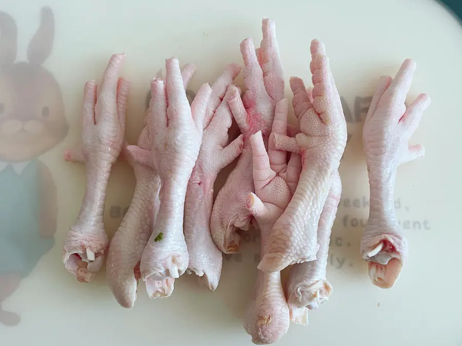 Master Recipe|Roasted chicken feet in sauce step 0