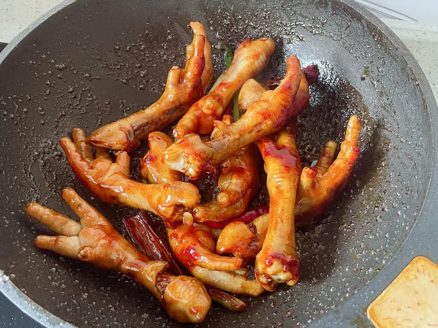 Master Recipe|Roasted chicken feet in sauce step 0