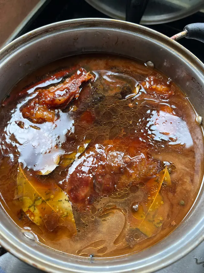 Beef tendon in fragrant sauce step 0