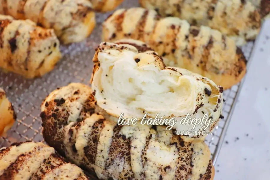 Oreo Crispy Sauce Bread|Crunchy|Cream Included step 0