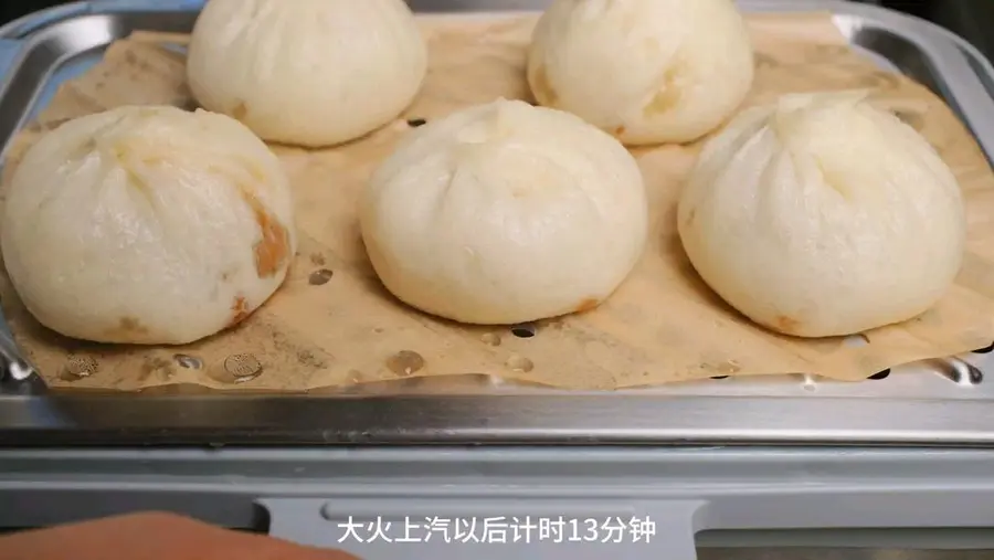 Sauce meat buns step 0