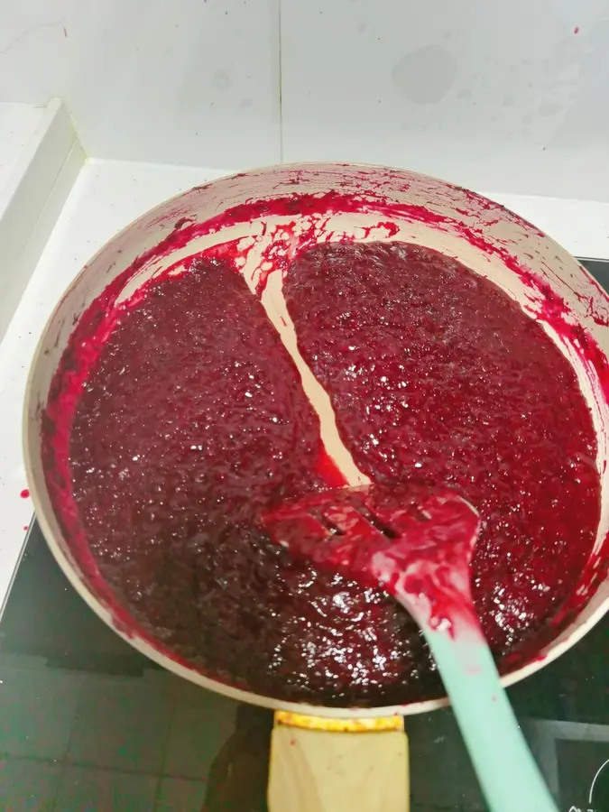 It should be the fastest way to peel bayberry on the whole network! It only takes an hour to make bayberry jam! step 0