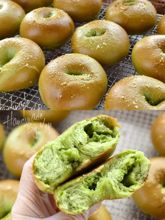 Exaggerated pistachio sauce cheese bagels ❗️