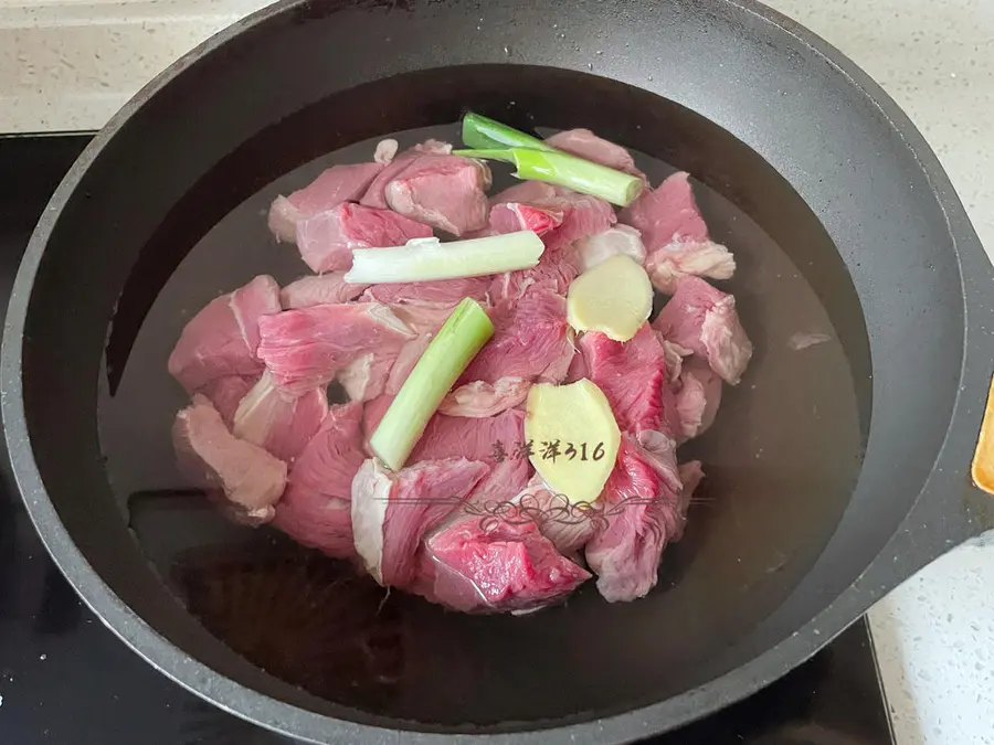 Master Recipe|Roasted beef and white radish in sauce step 0