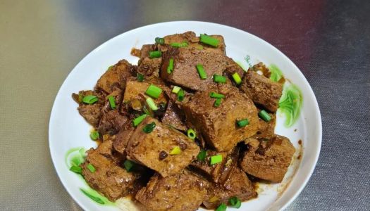 Frozen tofu in sauce (including ultra-simple homemade frozen tofu method)