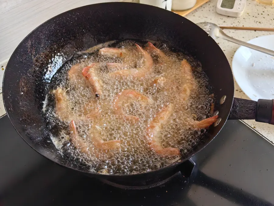 Prawns with garlic and pepper salt step 0