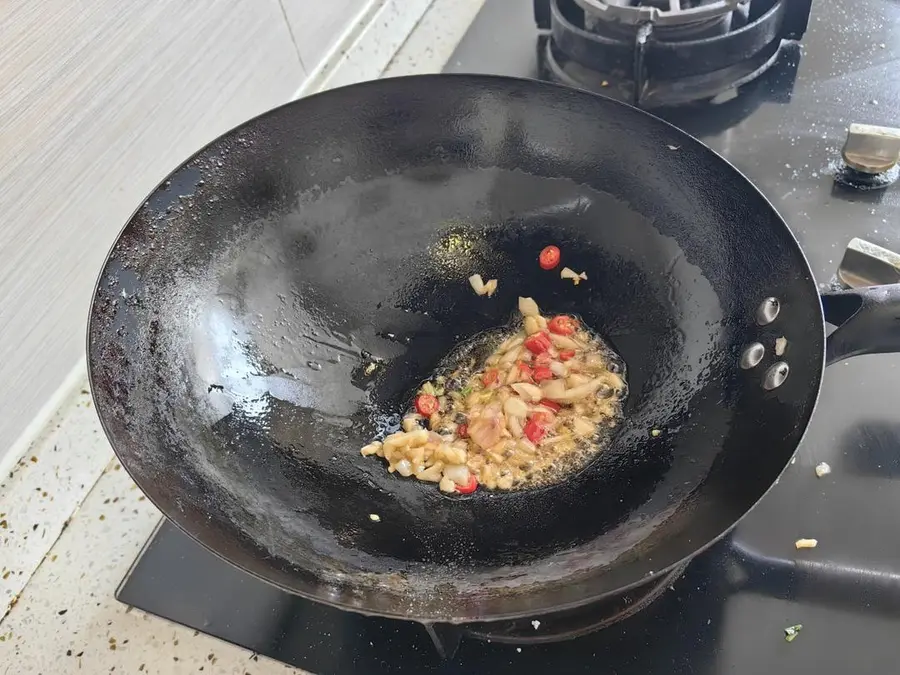 Prawns with garlic and pepper salt step 0