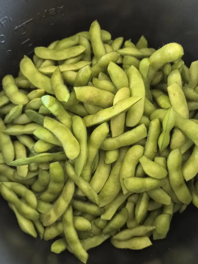 Five-spice salted edamame step 0