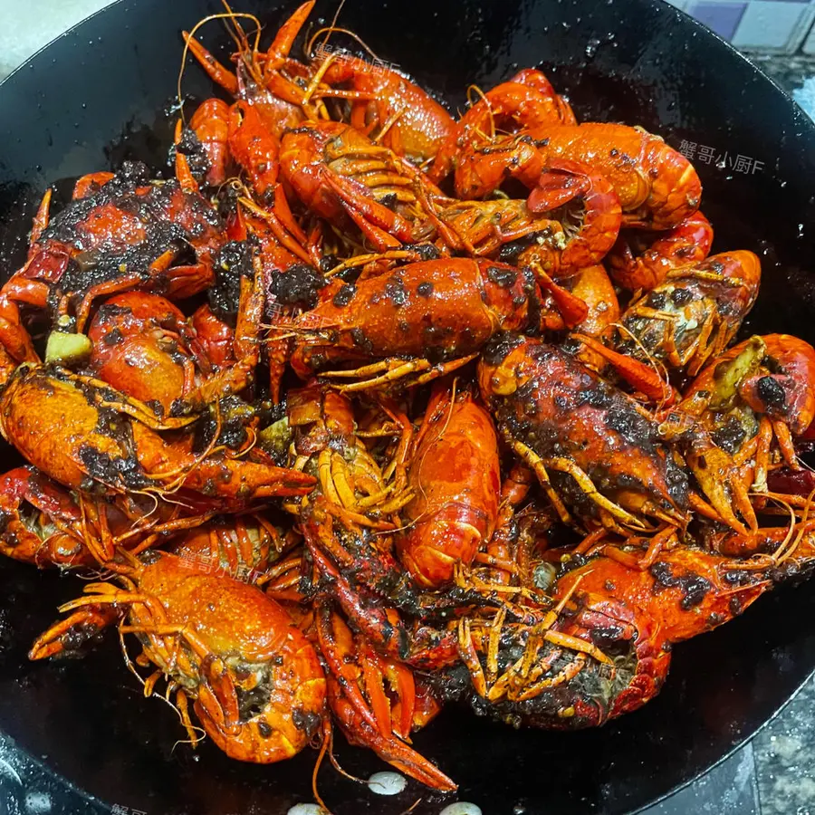 ãŠ™ï¸ Comparable to the lobster house, the spicy thirteen-spiced crayfish is tender and firm in meat step 0