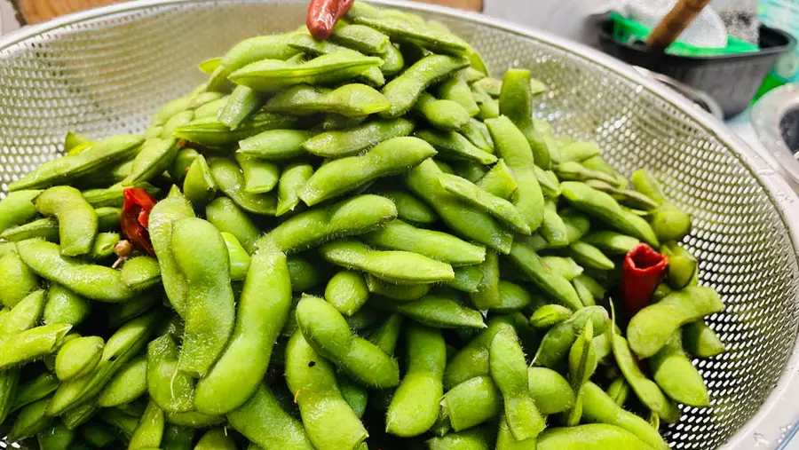 Emerald green edamame step 0