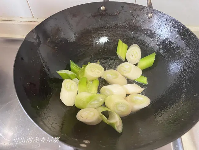 Crayfish with garlic step 0