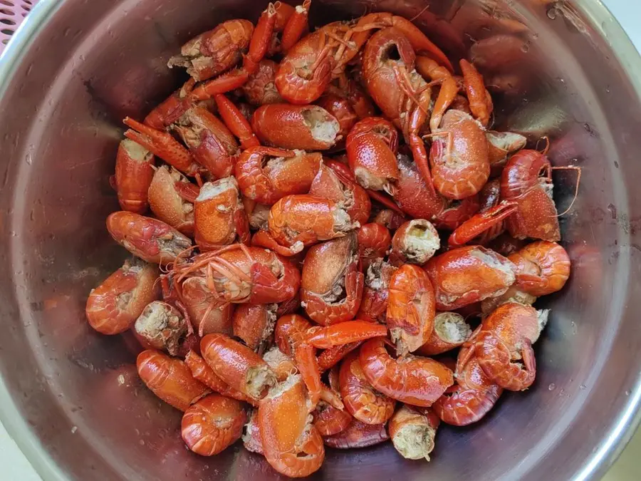 Homemade crayfish for the home version step 0