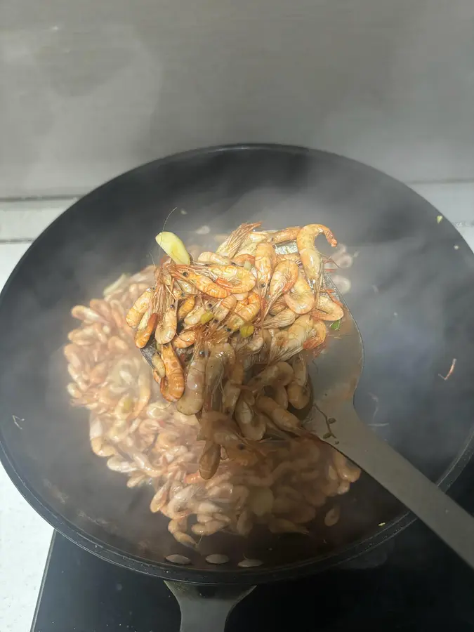 Stir-fried river prawns step 0