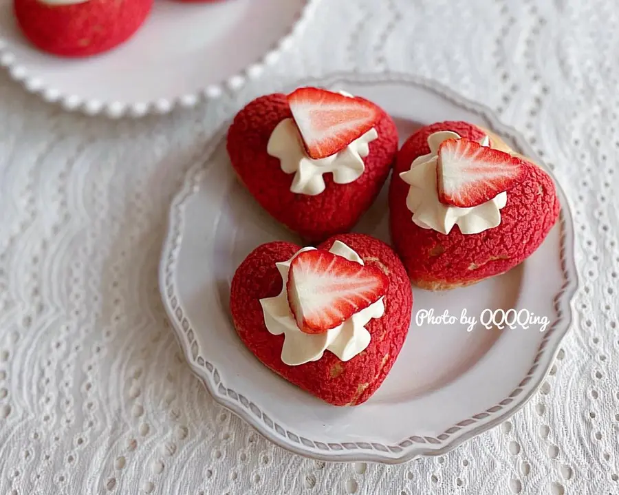 Valentine's Day heart shaped puff â¤ï¸ bunny red velvet puff step 0