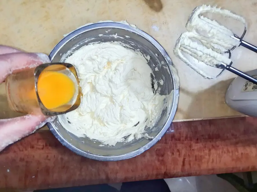 Valentine's Day mold-free love â¤ï¸ cookies step 0