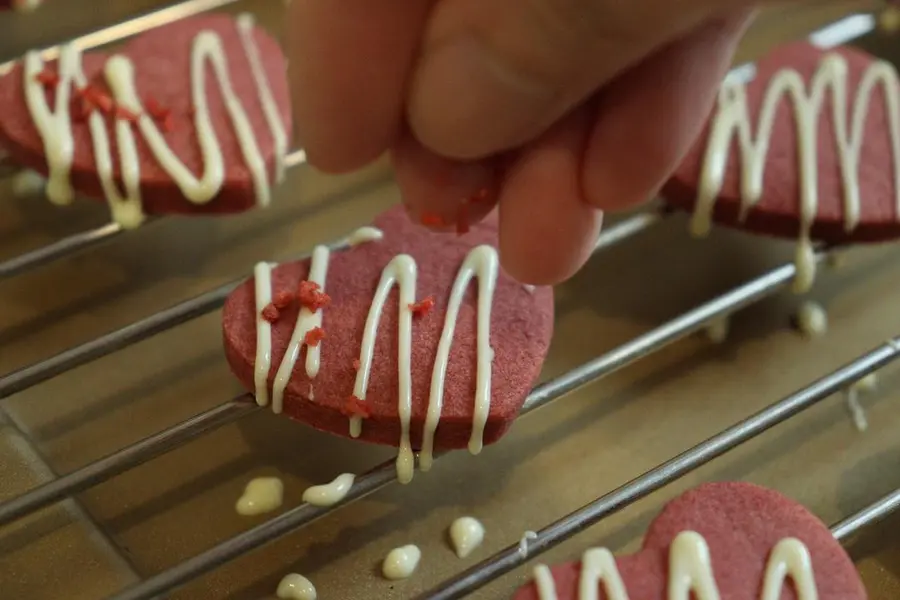 Red Velvet Chocolate Chip Cookies: Happy Tanabata! step 0