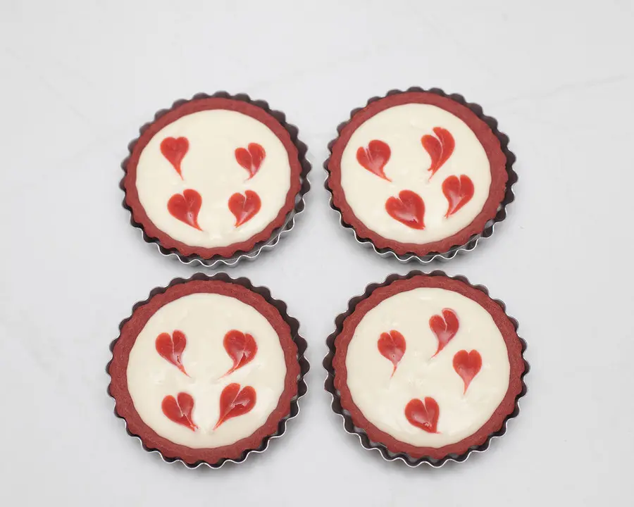 ã€Valentine's Day Specialã€‘Red velvet cheese tart step 0