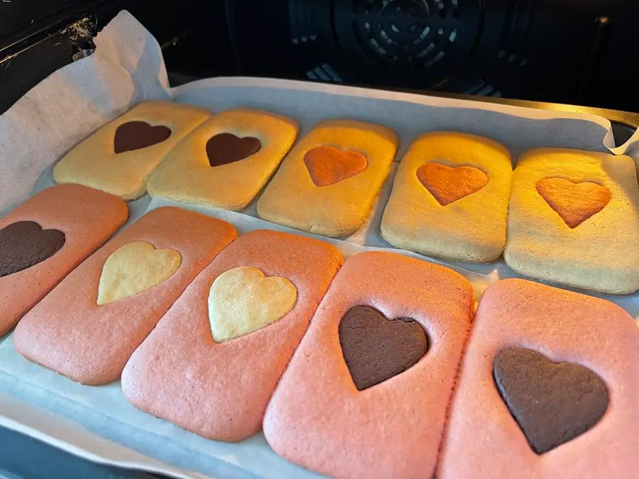 Valentine's Day three-color love cookies step 0