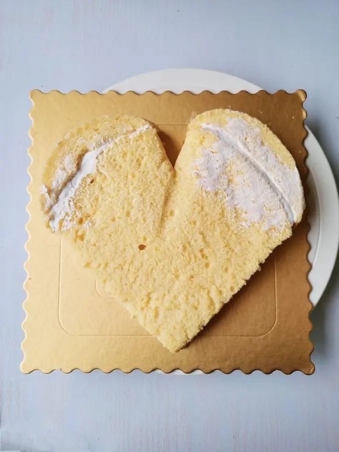 A Valentine's Day cake that will be made when you look at it step 0