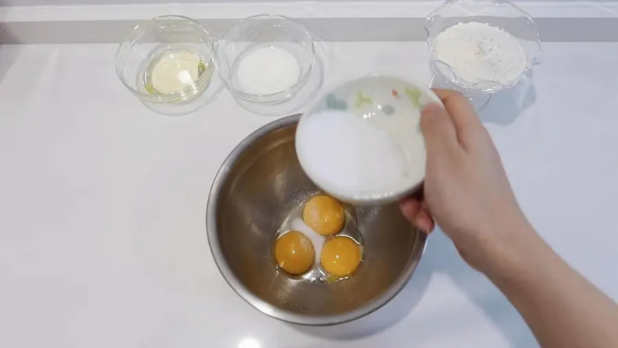 Simple and delicious Valentine's Day cake  step 0