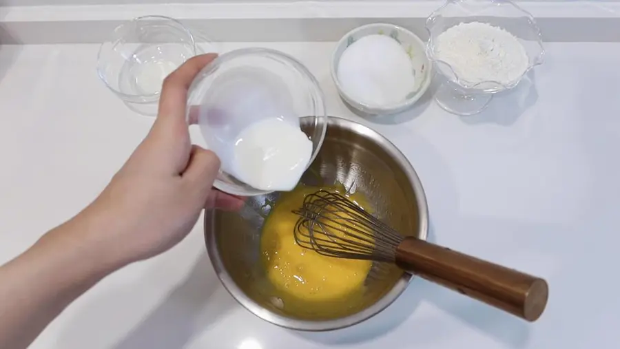 Simple and delicious Valentine's Day cake  step 0