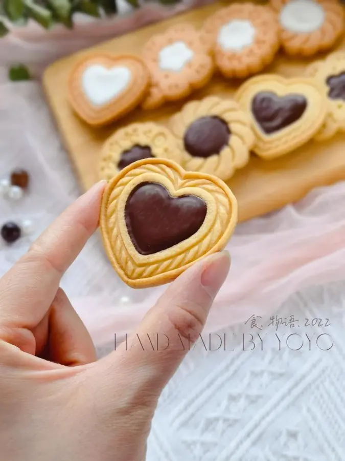 Tanabata Valentine's Day hand-made â¤ï¸ two-color cookie cookies step 0