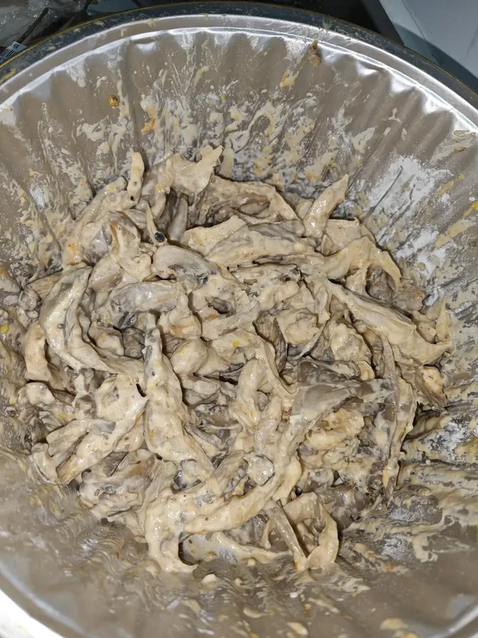 Dry-fried mushrooms step 0