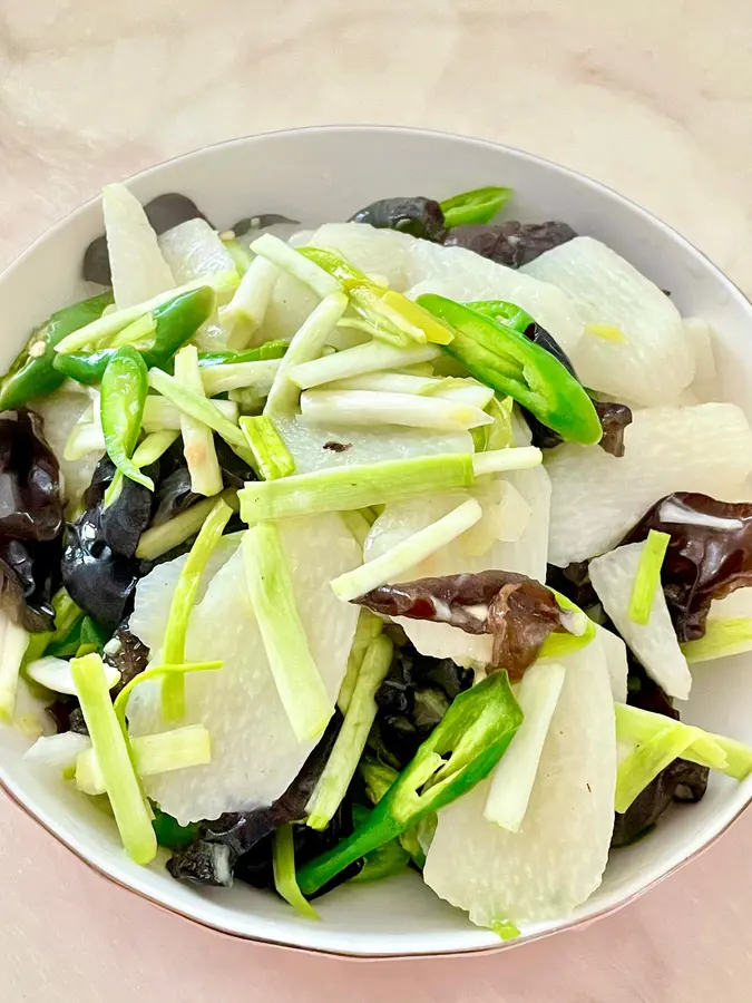 Stir-fried yam fungus step 0