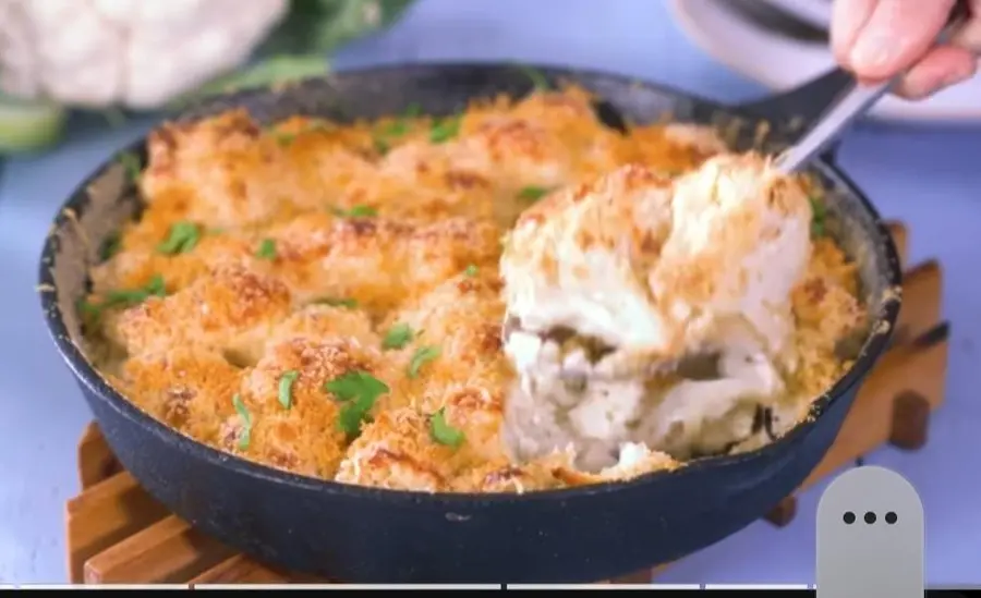 Gratin Cauliflower - a healthy side dish for low-carb water Cauliflower Gratin step 0