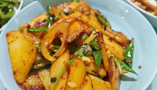  Vegetarian dry pot potatoes