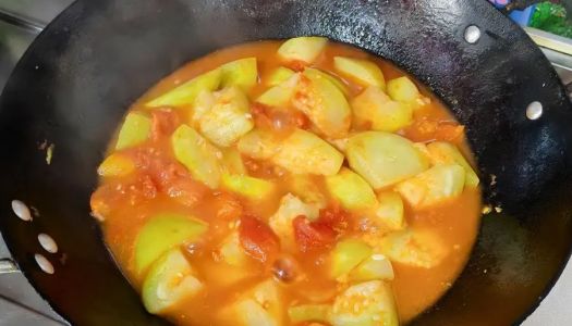 Summer vegetarian ~ night flowering stewed tomatoes