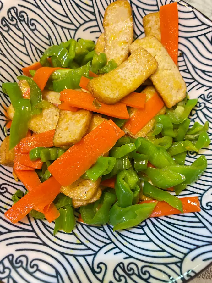 I never get tired of eating ~ stir-fried dried green pepper (Yuxian fragrant dry) step 0