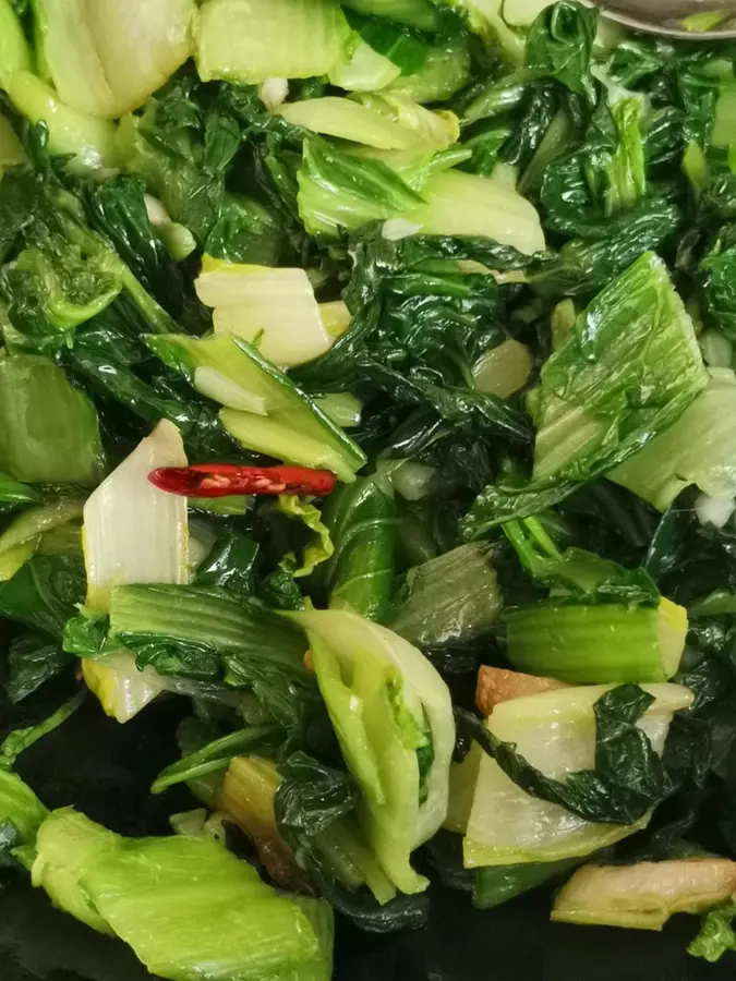 Vegetarian stir-fried cabbage step 0