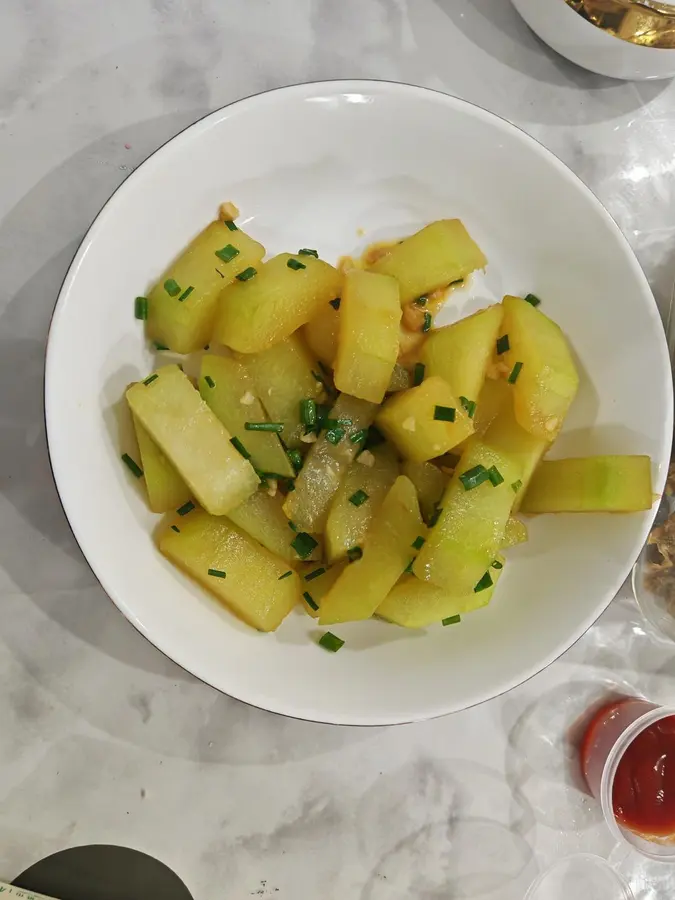 Stir-fried winter melon with vegetarian vegetables  step 0