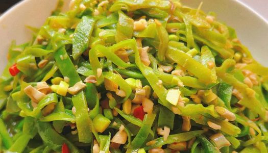 Stir-fried lentil beans