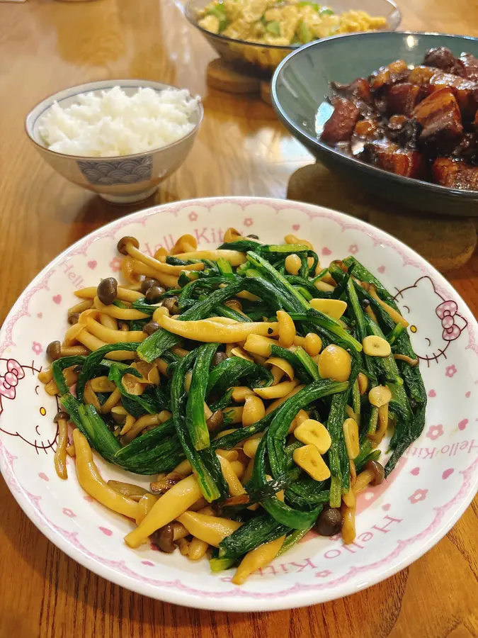 Refreshing and quick stir-fry - [stir-fried crab mushrooms with oil and wheat vegetables] step 0