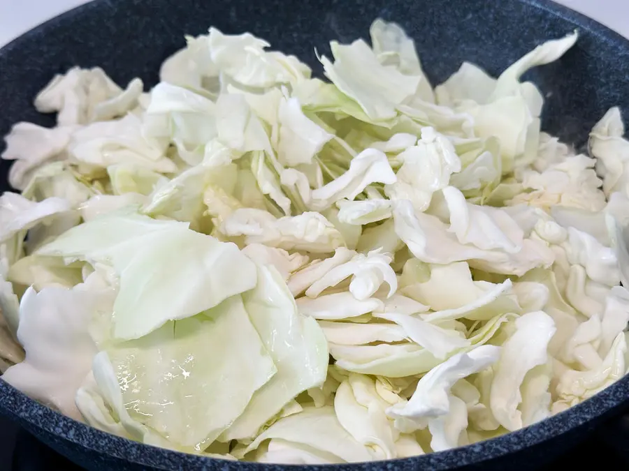  Shredded cabbage step 0