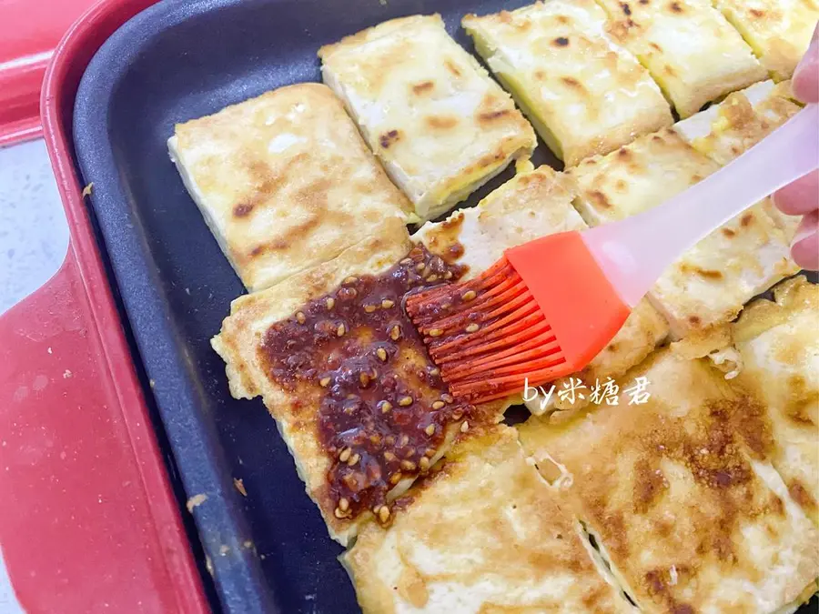 A pan version of the sizzling crispy tofu, racing past the roadside stalls step 0