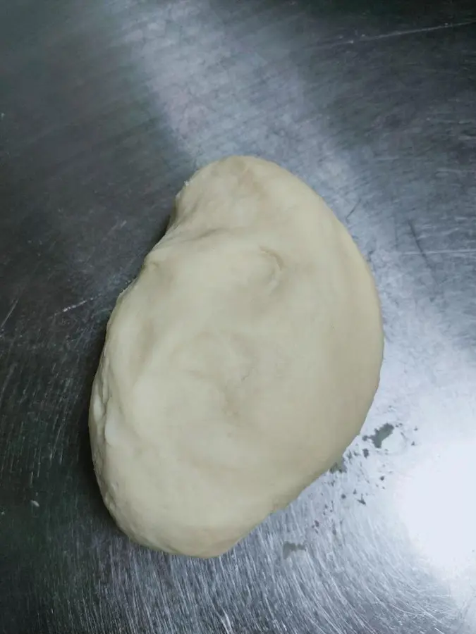 Quickly scalding dough step 0